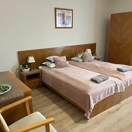Hotel de apartamente Brookforest