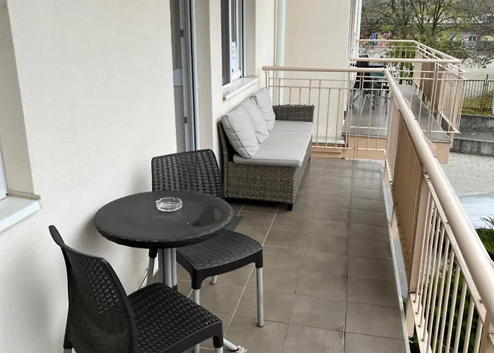 Brookforest Aparthotel