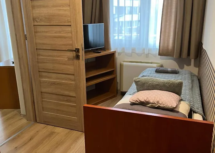 Aparthotel Brookforest 4*
