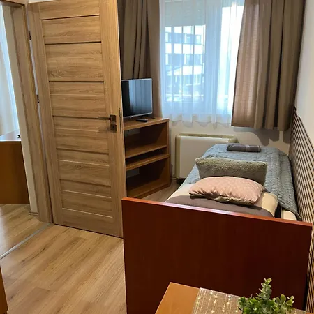 아파트호텔 Brookforest 4*